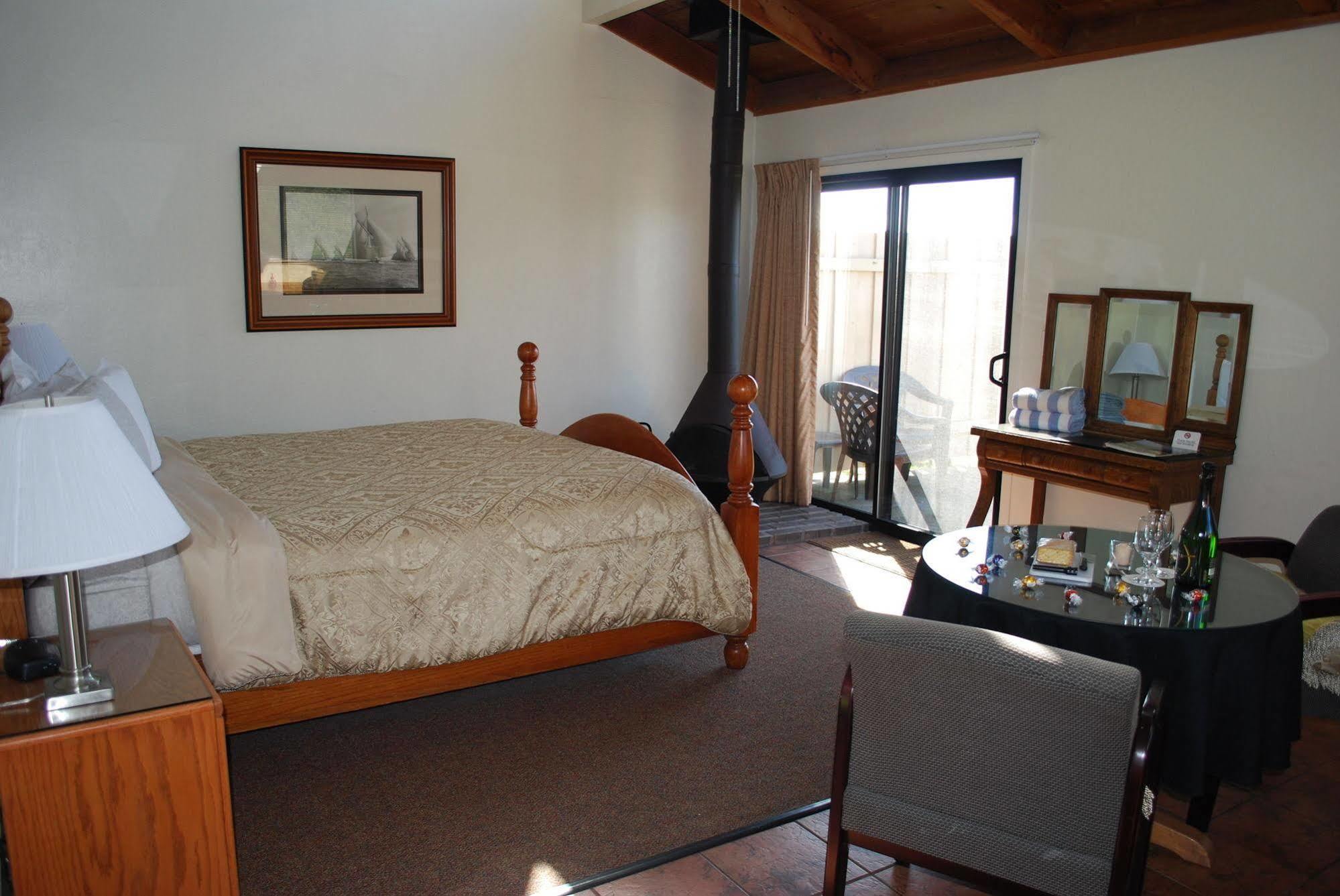 Fort Ross Lodge 詹纳 外观 照片